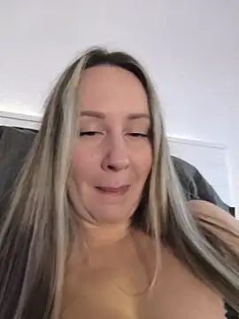 Mona Plus online show from 6, 1, 2026