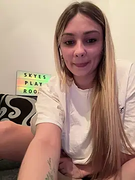 skyemorgan01 online show from 23, 4, 2026