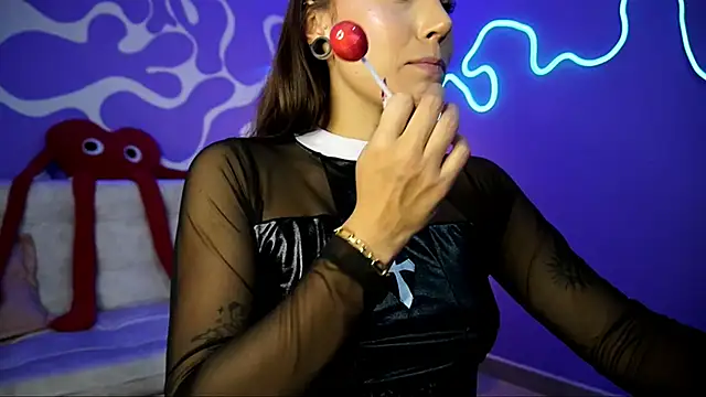 Snapshot of verosmit1 chatting on 3, 11, 2025 verosmit1 online show from 3, 11, 2025