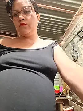 promiscuous-indecent-momm online show from 22, 7, 2026