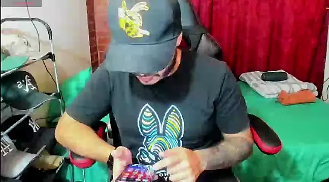 Snapshot of ragnar_lothbrok777 chatting on 6, 3, 2025 ragnar lothbrok777 online show from 6, 3, 2025