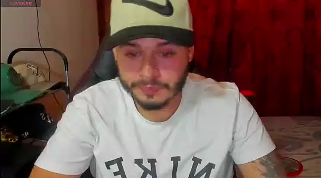 Snapshot of ragnar_lothbrok777 chatting on 11, 3, 2025 ragnar lothbrok777 online show from 11, 3, 2025