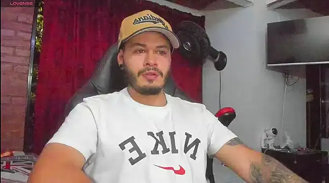 Snapshot of ragnar_lothbrok777 chatting on 21, 3, 2025 ragnar lothbrok777 online show from 21, 3, 2025