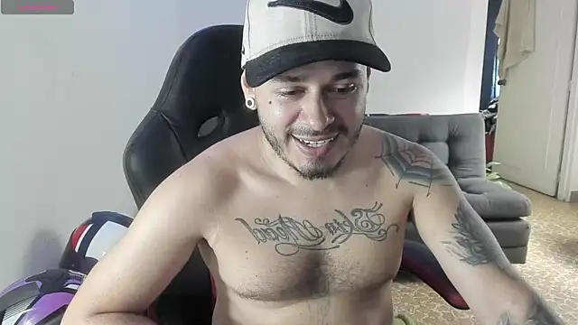 Snapshot of ragnar_lothbrok777 chatting on 12, 9, 2025 ragnar lothbrok777 online show from 12, 9, 2025