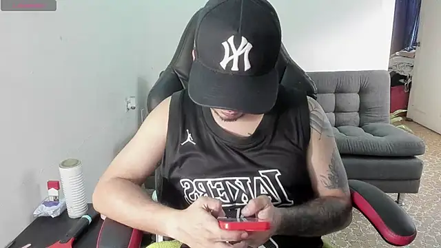 Snapshot of ragnar_lothbrok777 chatting on 25, 9, 2025 ragnar lothbrok777 online show from 25, 9, 2025