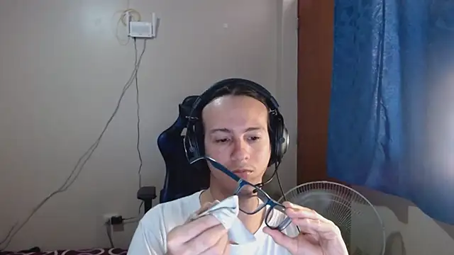 cholitohermoso online show from 13, 2, 2025