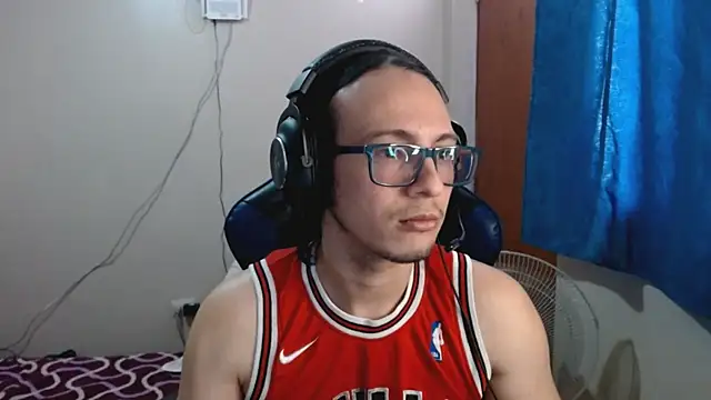 cholitohermoso online show from 19, 2, 2025