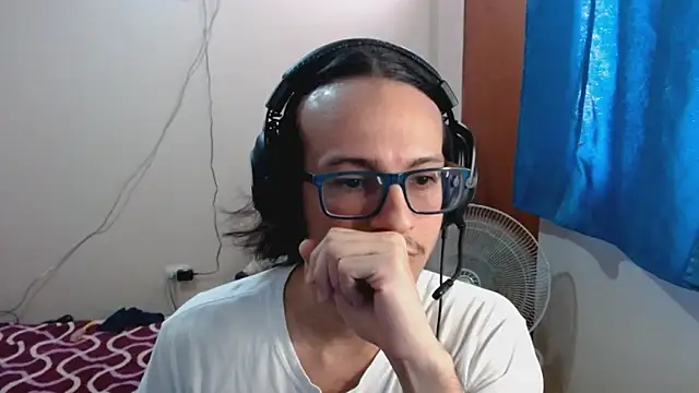 cholitohermoso online show from 4, 3, 2025