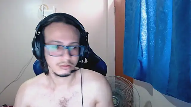 cholitohermoso online show from 10, 3, 2025