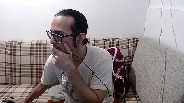Snapshot of cholitohermoso chatting on 28, 7, 2026 cholitohermoso online show from 28, 7, 2026