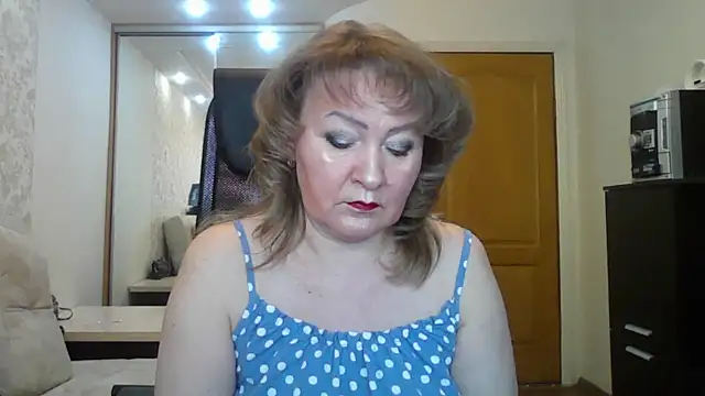 Victoria secrets  online show from 21, 2, 2025