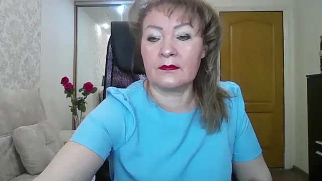 Victoria secrets  online show from 8, 3, 2025