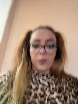 Snapshot of Pussy4564N chatting on 15, 3, 2025 Pussy4564N online show from 15, 3, 2025