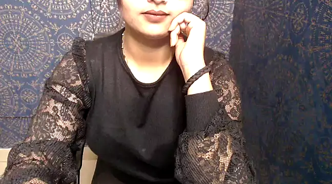 Snapshot of megancatluna chatting on 21, 3, 2025 megancatluna online show from 21, 3, 2025