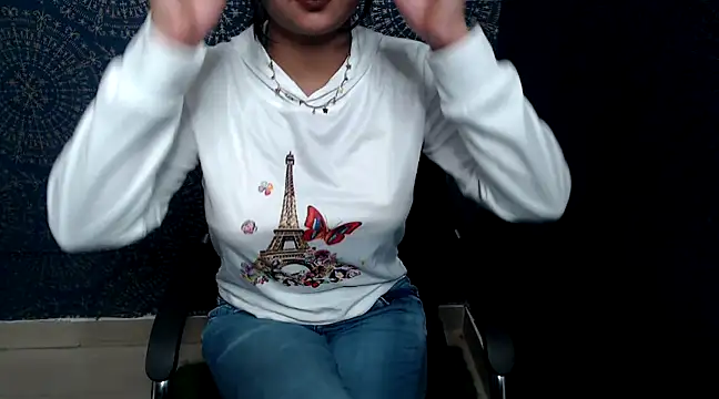 Snapshot of megancatluna chatting on 22, 3, 2025 megancatluna online show from 22, 3, 2025