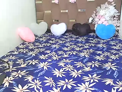 Snapshot of megancatluna chatting on 27, 9, 2025 megancatluna online show from 27, 9, 2025