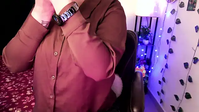 Snapshot of megancatluna chatting on 19, 1, 2026 megancatluna online show from 19, 1, 2026