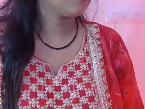 Cute anamikasingh online show from 15, 10, 2025