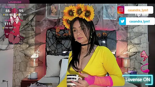 Snapshot of Casandra_lym1 chatting on 18, 10, 2025 Casandra lym1 online show from 18, 10, 2025