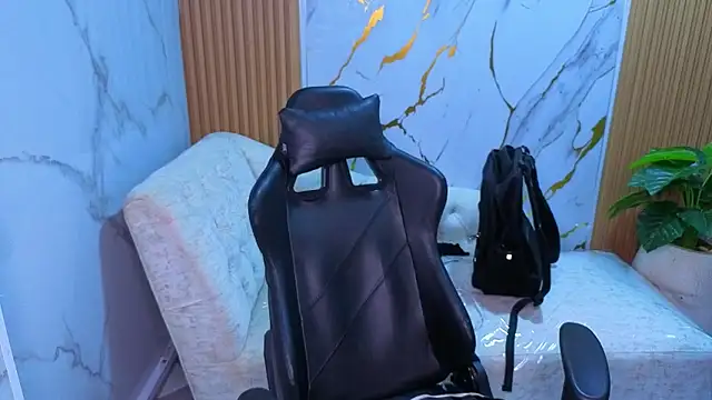 Snapshot of Anni_acker_b chatting on 7, 3, 2026 Anni acker b online show from 7, 3, 2026