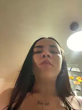 Naatalia online show from 18, 2, 2025