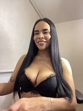 Naatalia online show from 26, 2, 2025