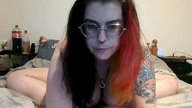 Tattooedlady 0626 online show from 8, 11, 2025