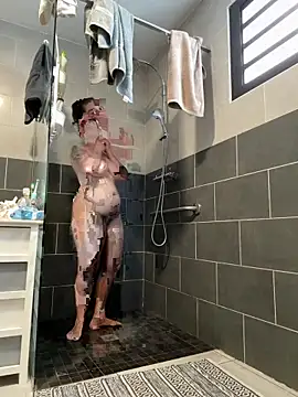 Lar0uch online show from 22, 3, 2025