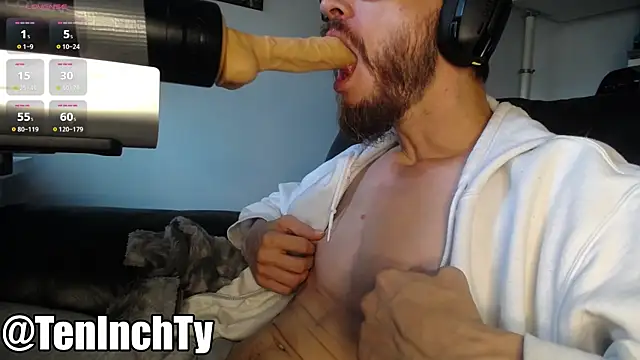 Snapshot of teninchty chatting on 20, 7, 2026 teninchty online show from 20, 7, 2026