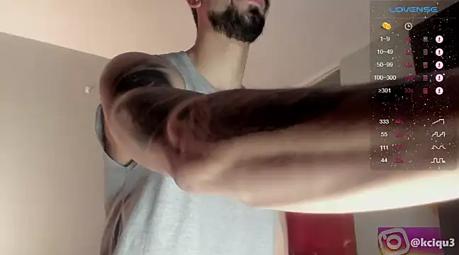 Snapshot of K_cique chatting on 18, 3, 2025 K cique online show from 18, 3, 2025