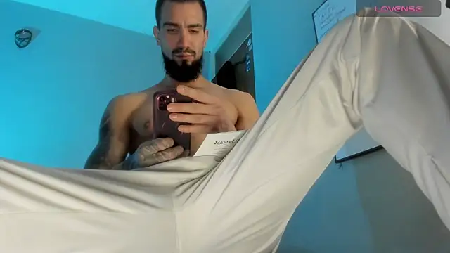 Snapshot of K_cique chatting on 10, 9, 2025 K cique online show from 10, 9, 2025