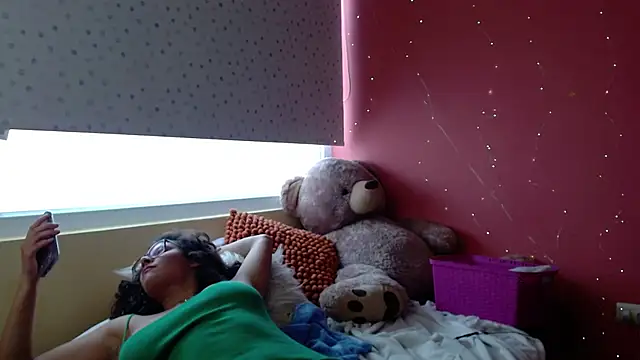 Snapshot of morahaze chatting on 4, 1, 2025 morahaze online show from 4, 1, 2025