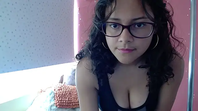 Snapshot of morahaze chatting on 6, 1, 2025 morahaze online show from 6, 1, 2025