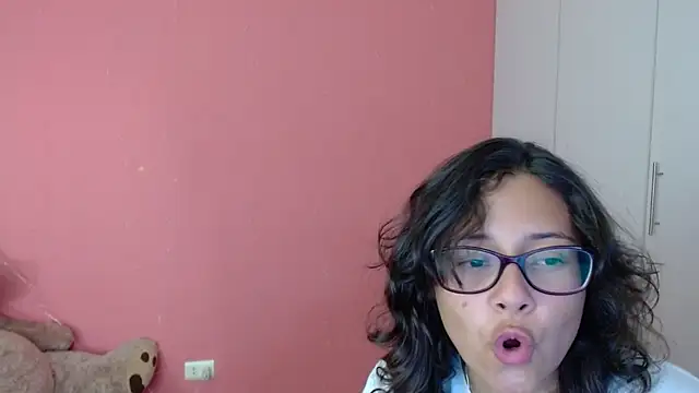 Snapshot of morahaze chatting on 24, 1, 2025 morahaze online show from 24, 1, 2025