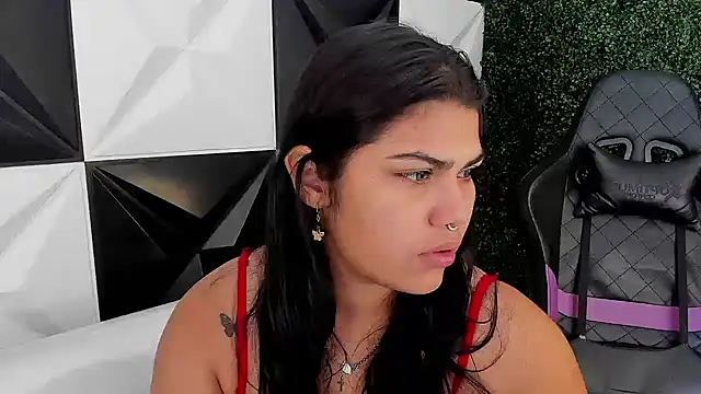 Snapshot of melany_rouse18 chatting on 10, 10, 2025 melany rouse18 online show from 10, 10, 2025