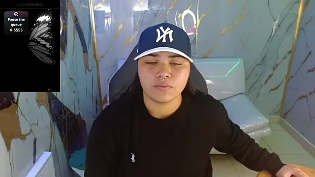 melany rouse18 online show from 1, 5, 2026