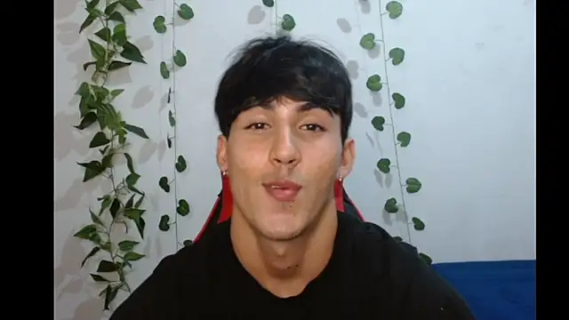 neithanzynxx online show from 4, 3, 2025