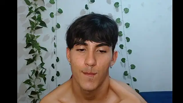 neithanzynxx online show from 4, 3, 2025