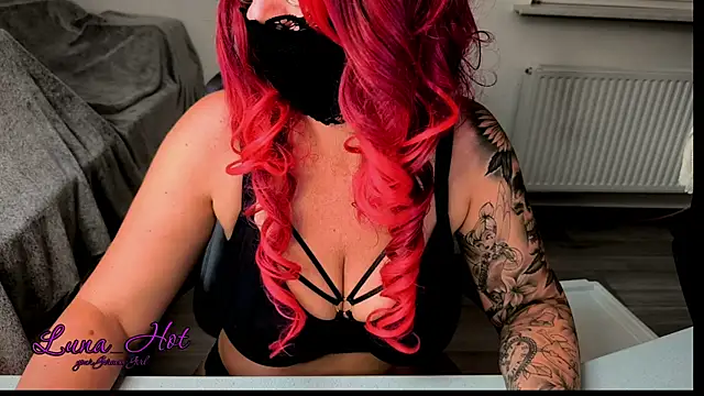 Lunalein online show from 15, 7, 2026