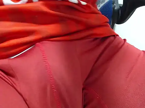 JhonTorres018 online show from 20, 11, 2025