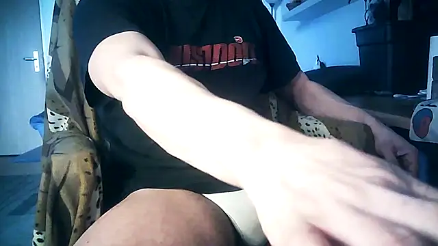 Snapshot of liquidio chatting on 11, 3, 2025 liquidio online show from 11, 3, 2025