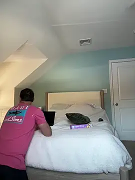 Snapshot of plaintreebull chatting on 18, 12, 2025 plaintreebull online show from 18, 12, 2025