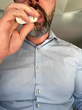 Snapshot of plaintreebull chatting on 27, 2, 2026 plaintreebull online show from 27, 2, 2026