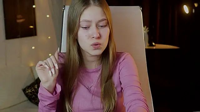 Snapshot of EveMundie chatting on 15, 1, 2026 EveMundie online show from 15, 1, 2026