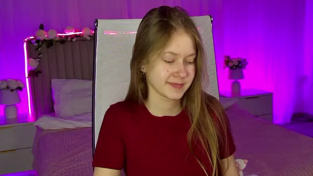 Snapshot of EveMundie chatting on 14, 2, 2026 EveMundie online show from 14, 2, 2026