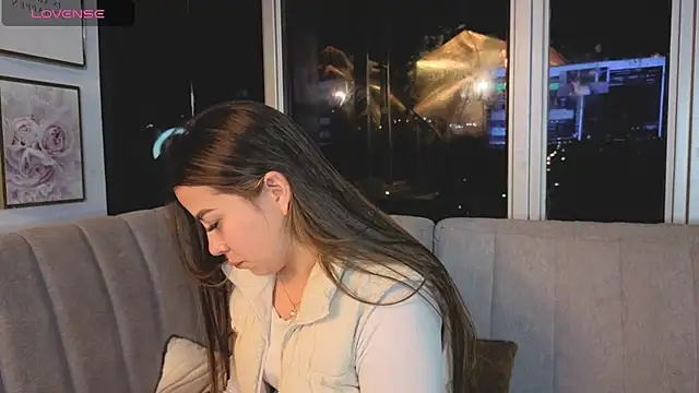 Ivanna West online show from 7, 5, 2026
