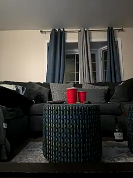 Snapshot of BlueNightsUncle chatting on 16, 11, 2025 BlueNightsUncle online show from 16, 11, 2025