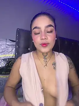 Emily sharlot online show from 2, 8, 2026