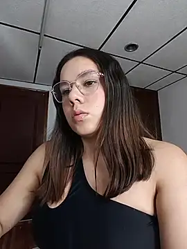 EmmaSulivan online show from 7, 7, 2026