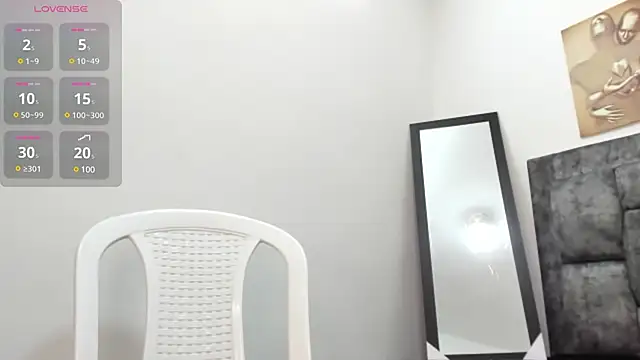 Snapshot of Chloe_diamondss chatting on 20, 3, 2025 Chloe diamondss online show from 20, 3, 2025